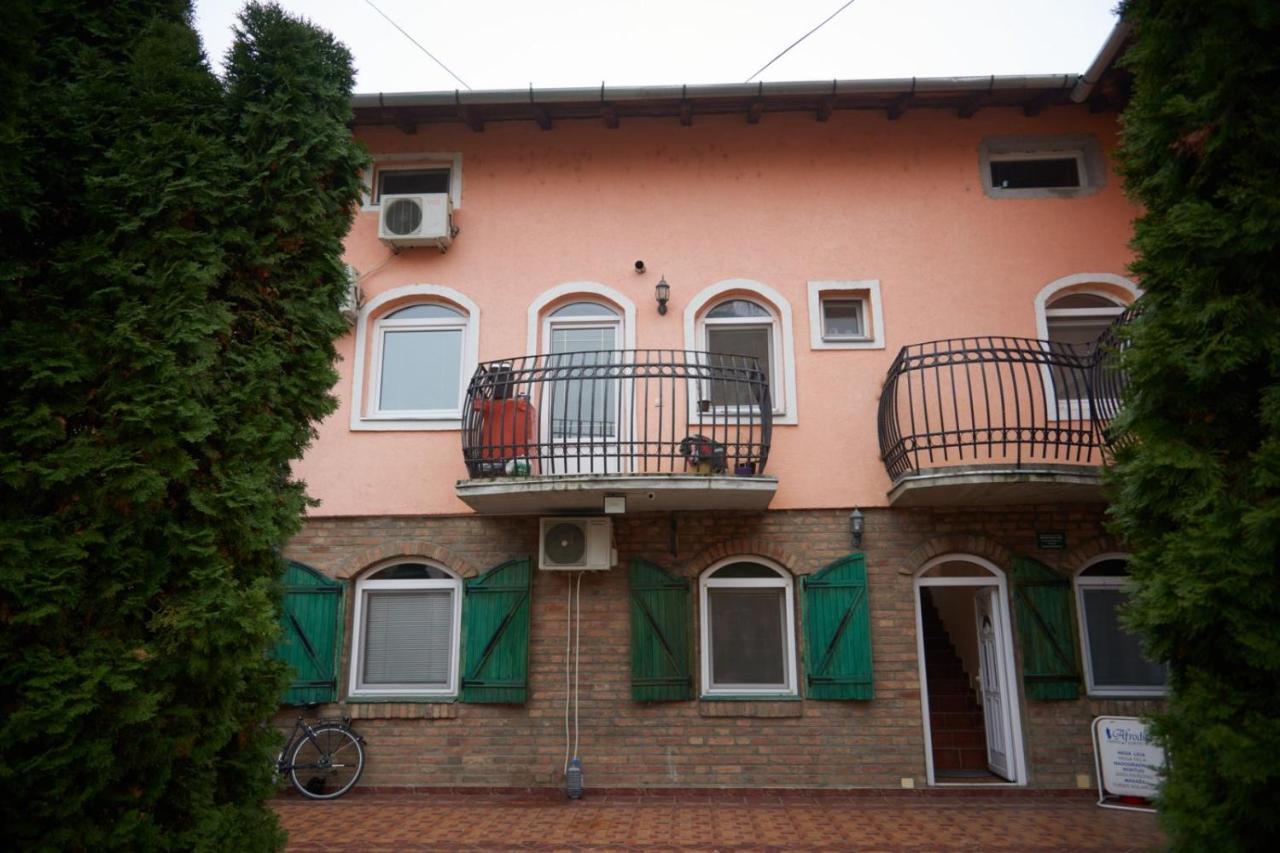 Apartman Azra Kikinda Exterior photo